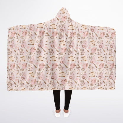 Sherpa-Lined Hooded Blanket - Free Spirit Etch